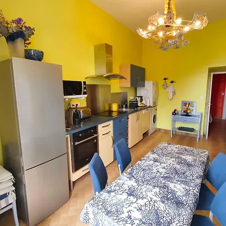 2-bedroom With Balcony And Sea View アパート アジャクシオ
