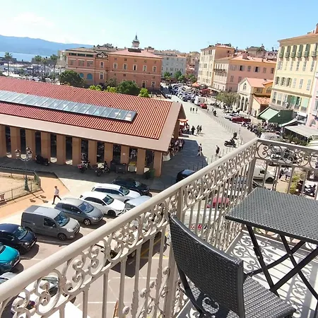 2-bedroom With Balcony And Sea View Apartment Ajaccio (Corsica)